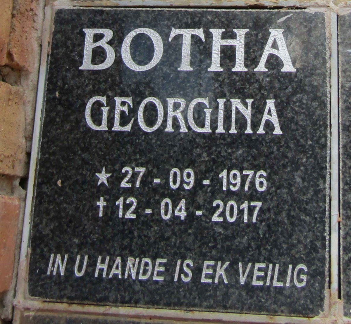 BOTHA Georgina 1976-2017
