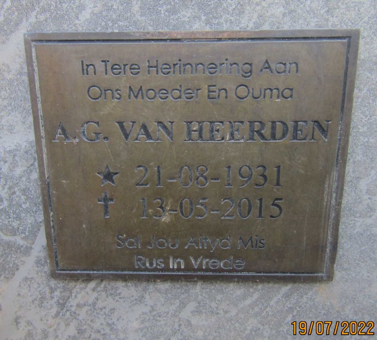 HEERDEN A.G., van 1931-2015