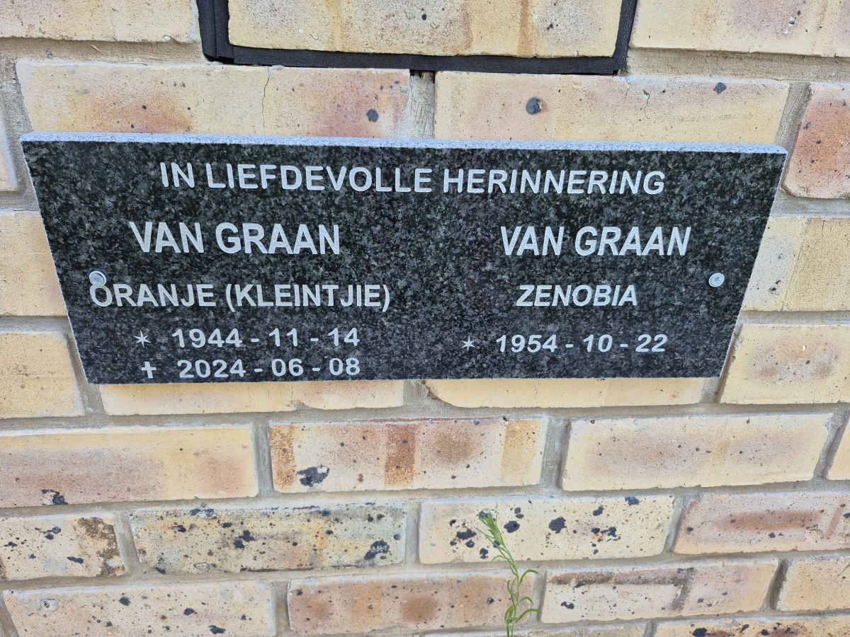 GRAAN Oranje, van 1944-2024 & Zenobia 1954-