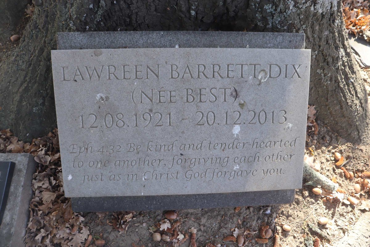 DIX Lawreen Barrett nee DIX 1921-2013