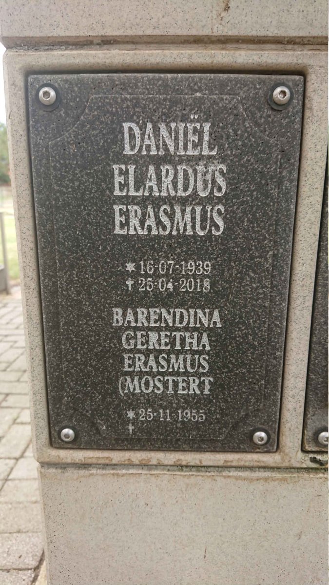 ERASMUS Daniël Elardus 1939-2018 &amp; Barendina Geretha MOSTERT 1955-