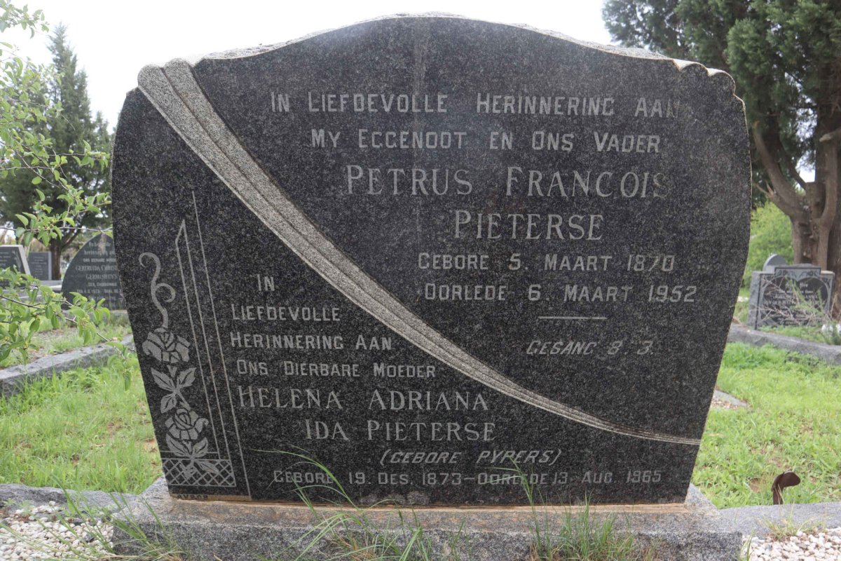 PIETERSE Petrus Francois 1870-1952 &amp; Helena Adriana Ida PYPERS 1873-1965