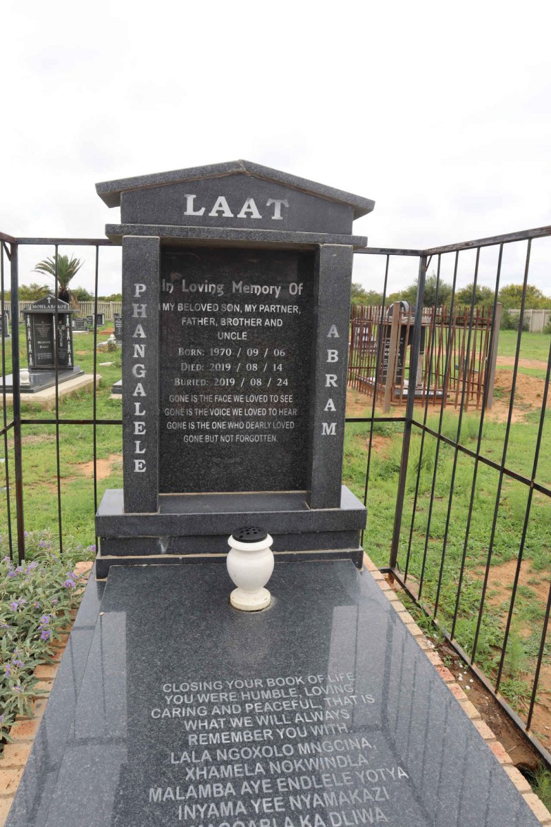 PHANGALELE Abram 1970-2019