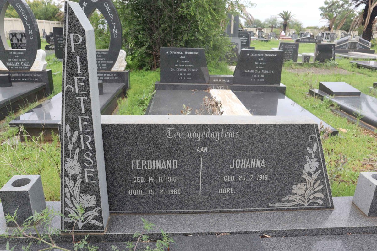 PIETERSE Ferdinand 1916-1980 &amp; Johanna 1919-