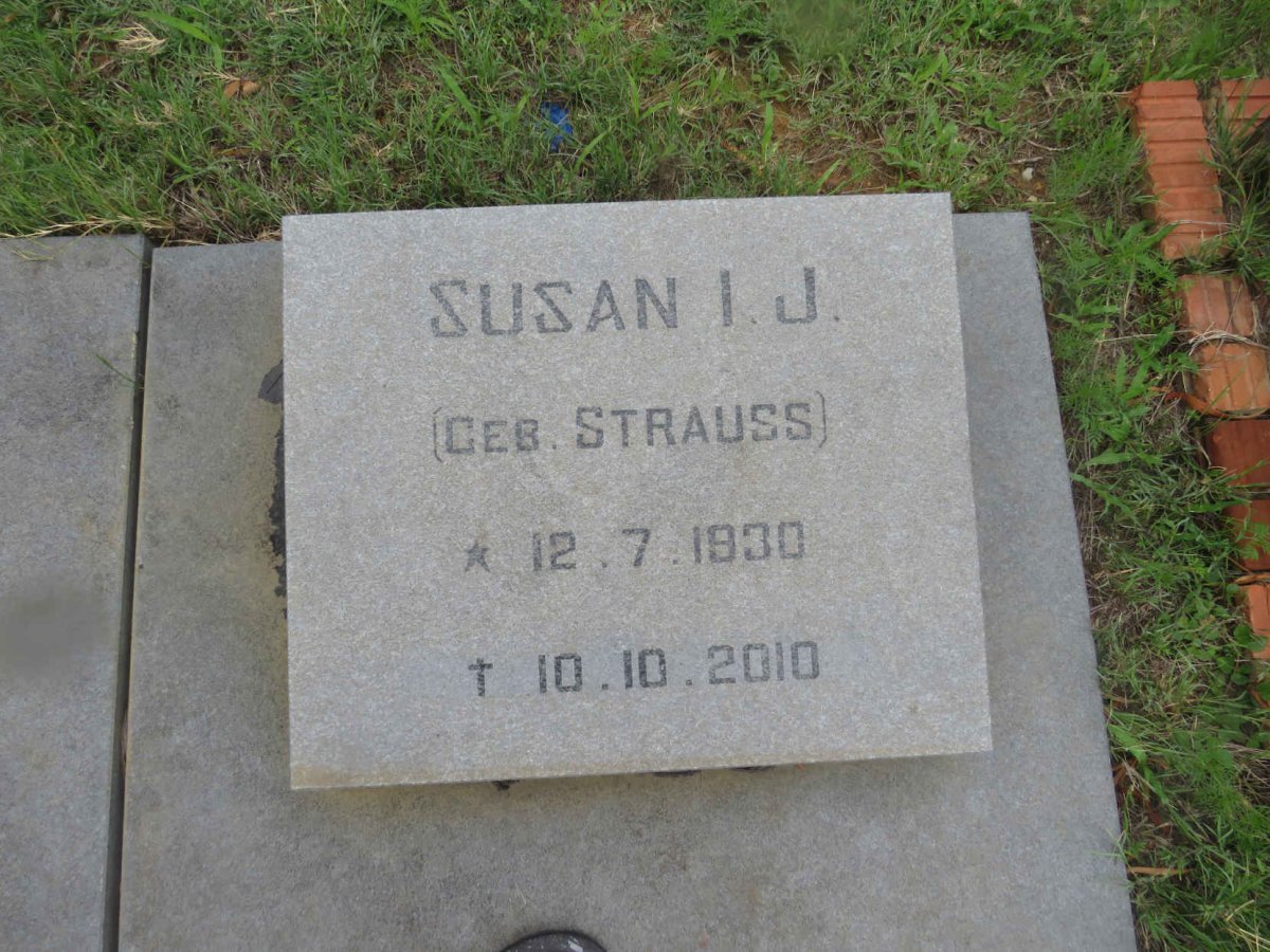 PIETERSE Susan I.J. nee STRAUSS 1930-2010