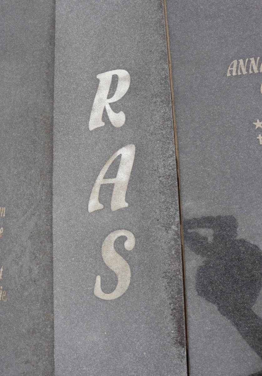 RAS Hendrik 1955-2001 &amp; Anna Wilhelmina VAN ZYL 1957- 