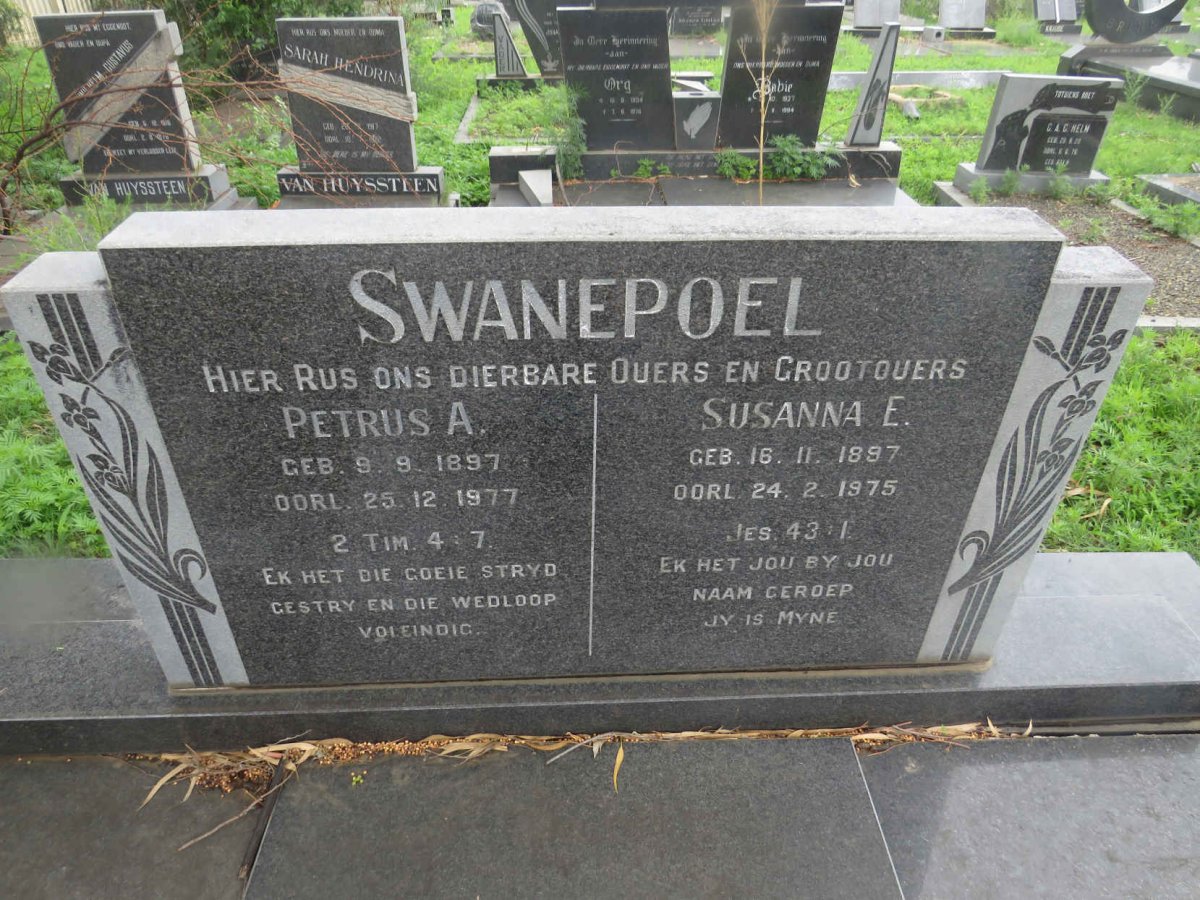 SWANEPOEL Petrus A. 1897-1977 &amp; Susanna E. 1897-1975