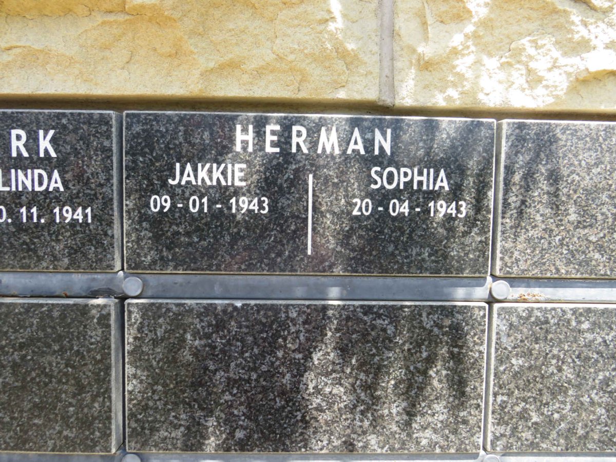 HERMAN Jakkie 1943- & Sophia 1943-