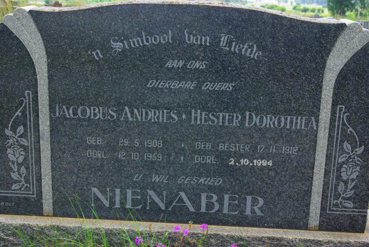 NIENABER Jacobus Andries 1908-1959 &amp; Hester Dorothea BESTER 1912-1994