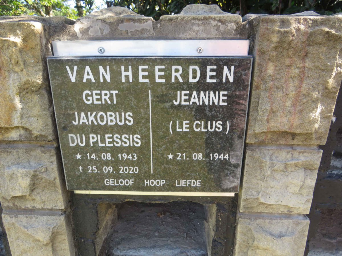 HEERDEN Gert Jakobus du Plessis, van 1943-2020 &amp; Jeanne LE CLUS 1944-