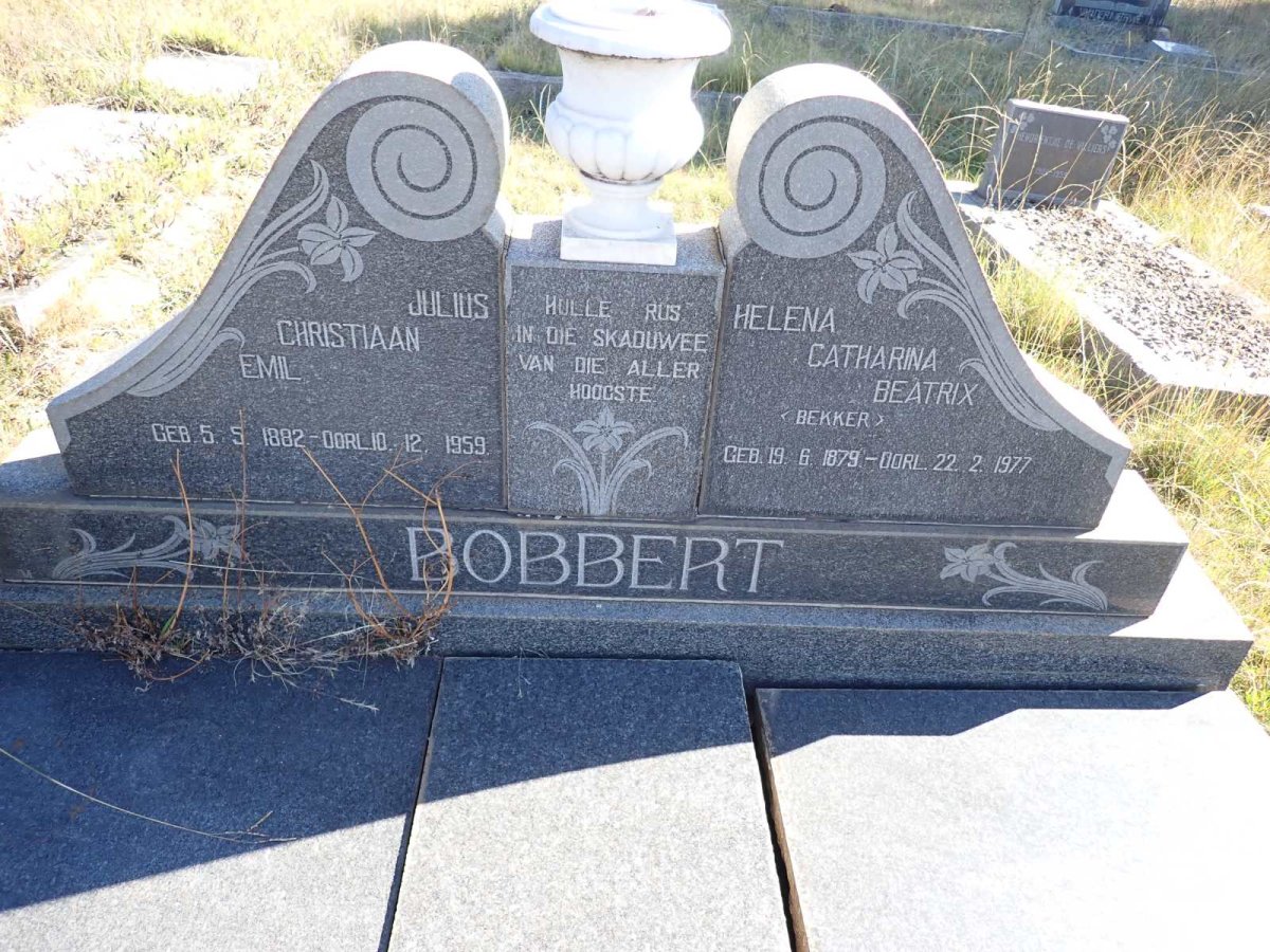 BOBBERT Julius Christiaan Emil 1882-1959 &amp; Helena Catharina Beatrix BEKKER 1879-1977