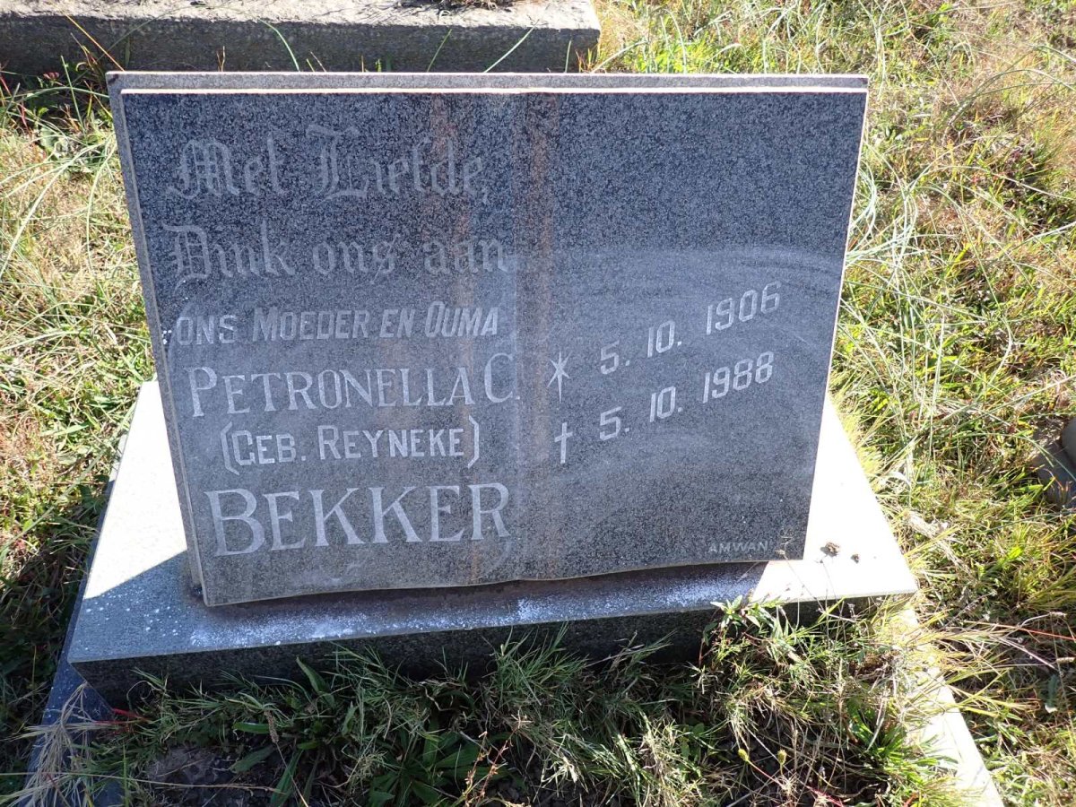 BEKKER Petronella C. nee REYNEKE 1906-1988