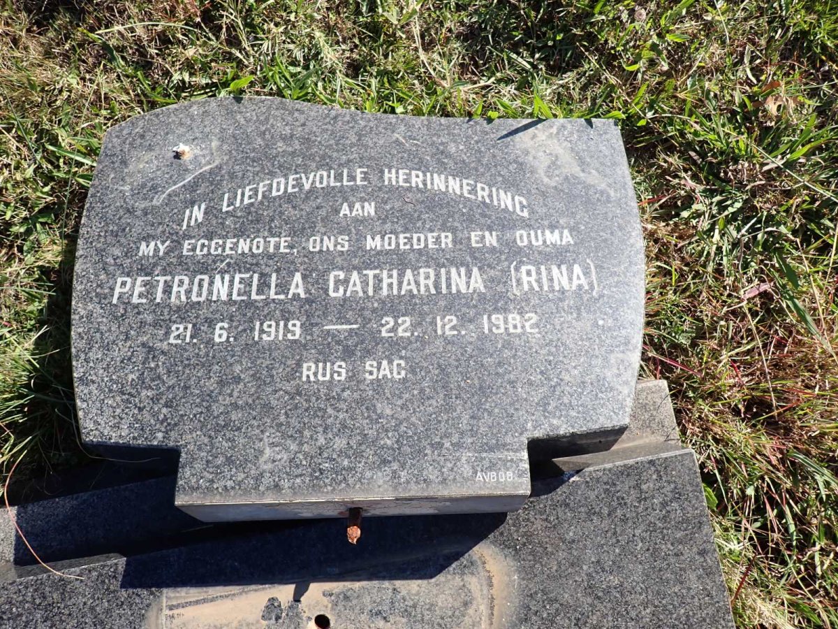 CASTLES Petronella Catharina 1919-1982 _2