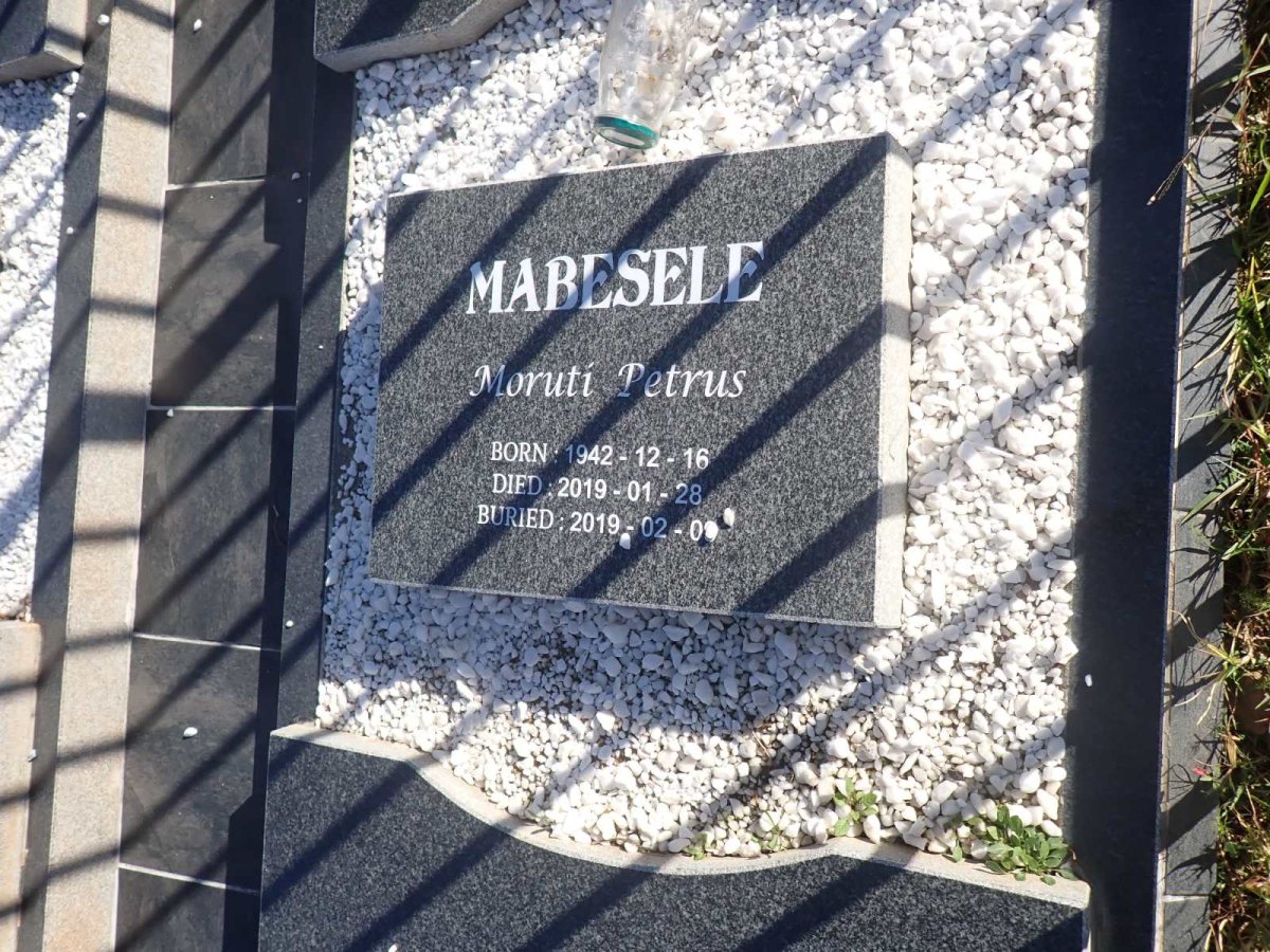 MABESELE Moruti Petrus 1942-2019