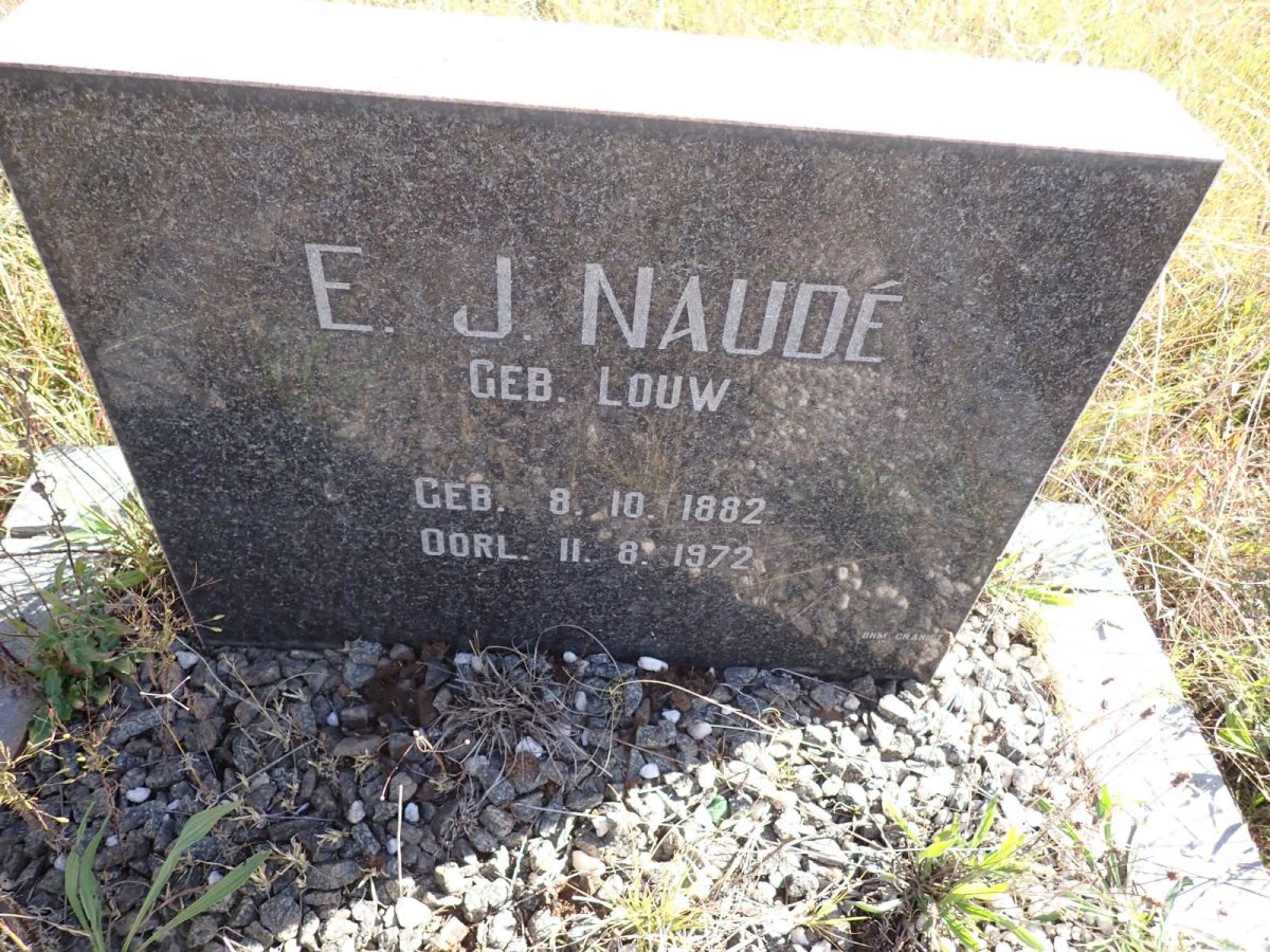 NAUDE E.J. nee LOUW 1882-1972