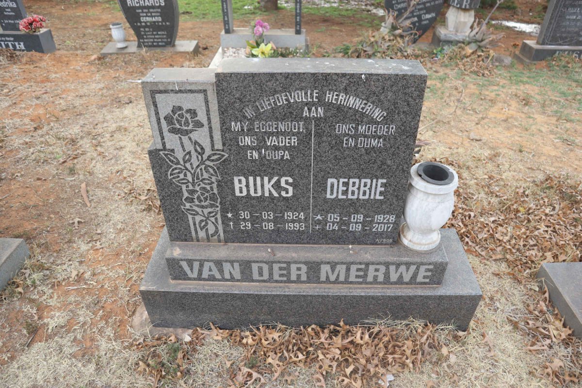 MERWE Buks, van der 1924-1993 & Debbie 1928-2017