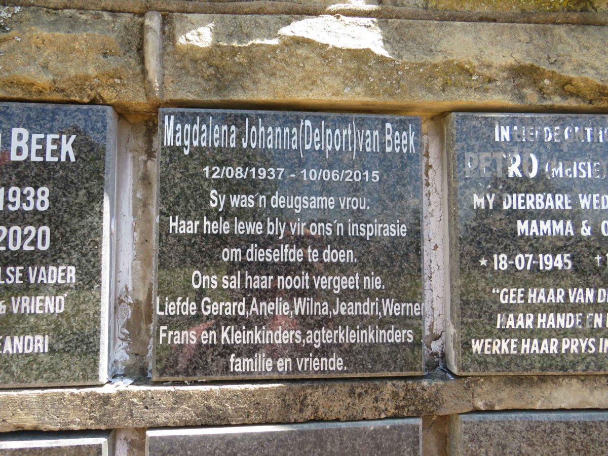 BEEK Magdalena Johanna, van nee DELPORT 1937-2015 