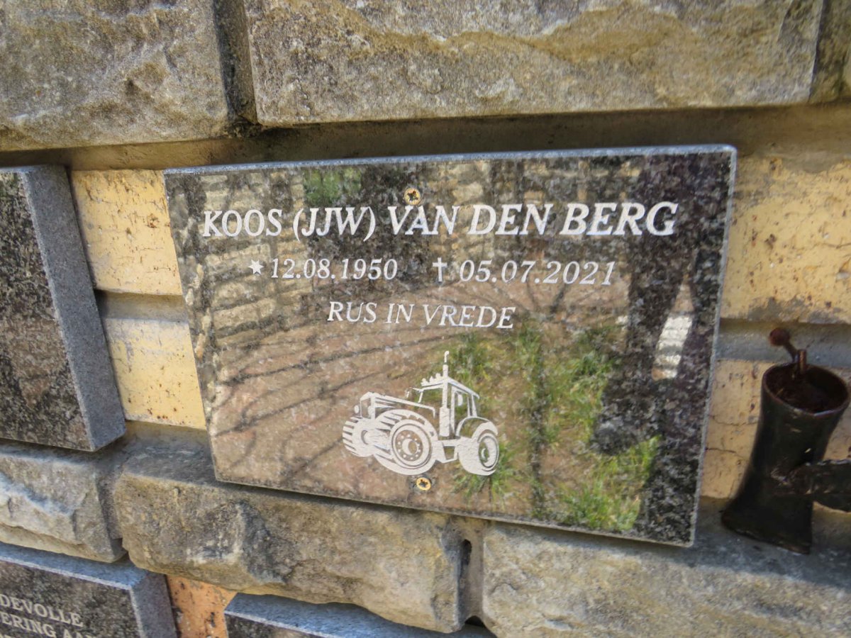 BERG J.J.W., van den 1950-2021