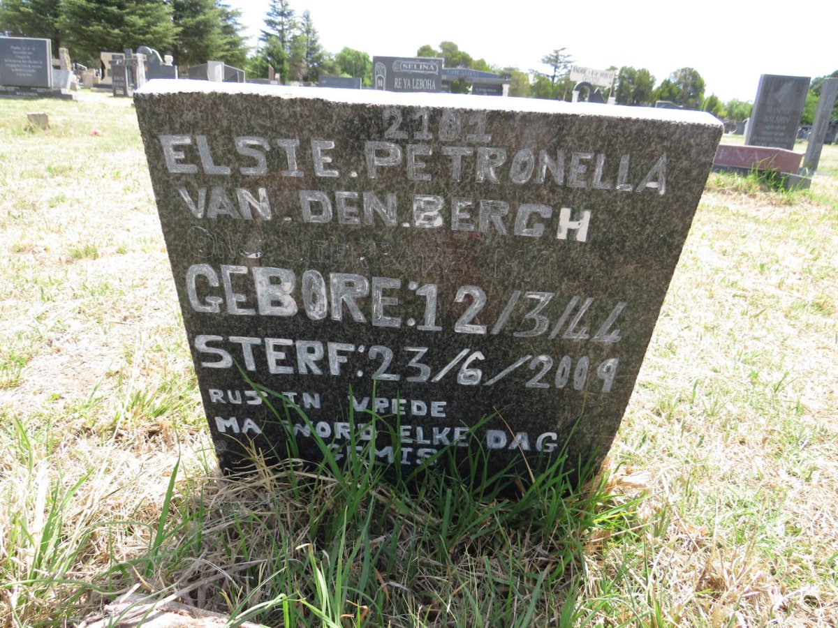 BERGH Elsie Petronella, van den 1944-2009