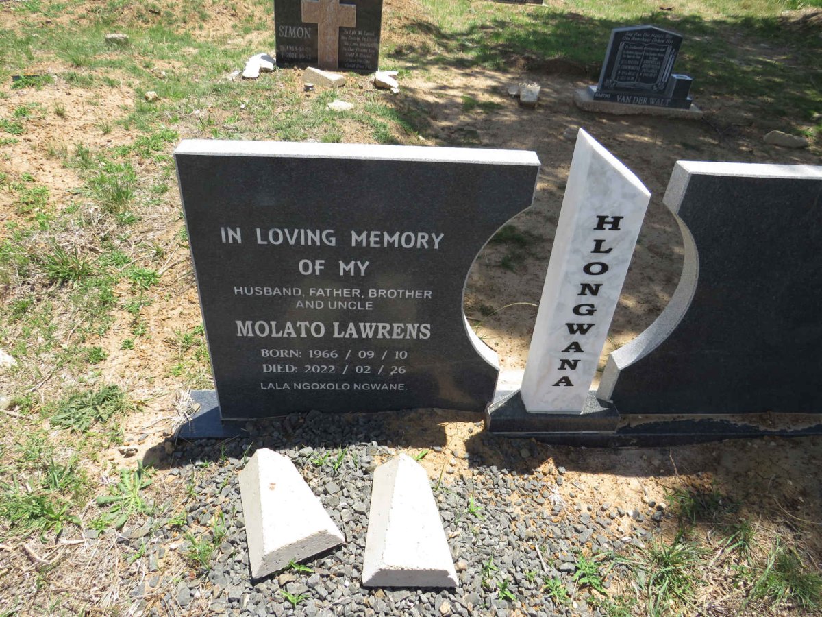 HLONGWANA Molato Lawrens 1966-2022