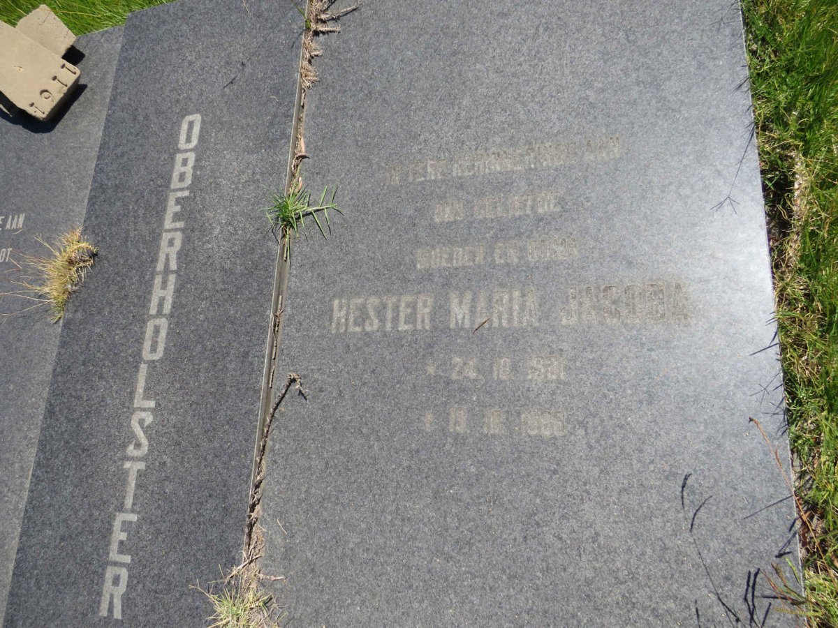 OBERHOLSTER Jan Hendrik 1903-1984 & Hester Maria Jacoba 190?-1986 _3