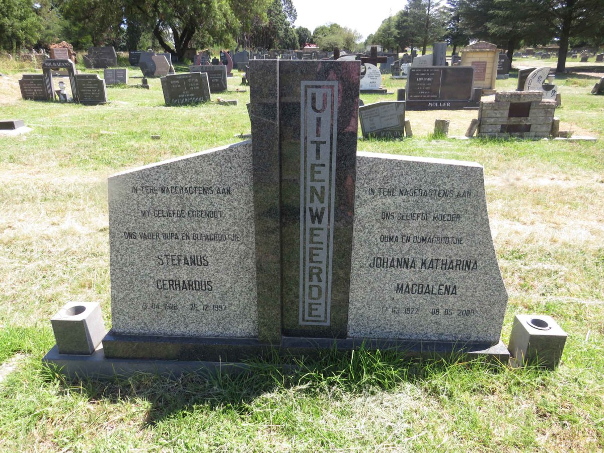 UITENWEERDE Stephanus Gerhardus 1926-1992 & Johanna Katharina Magdalena 1922-2008