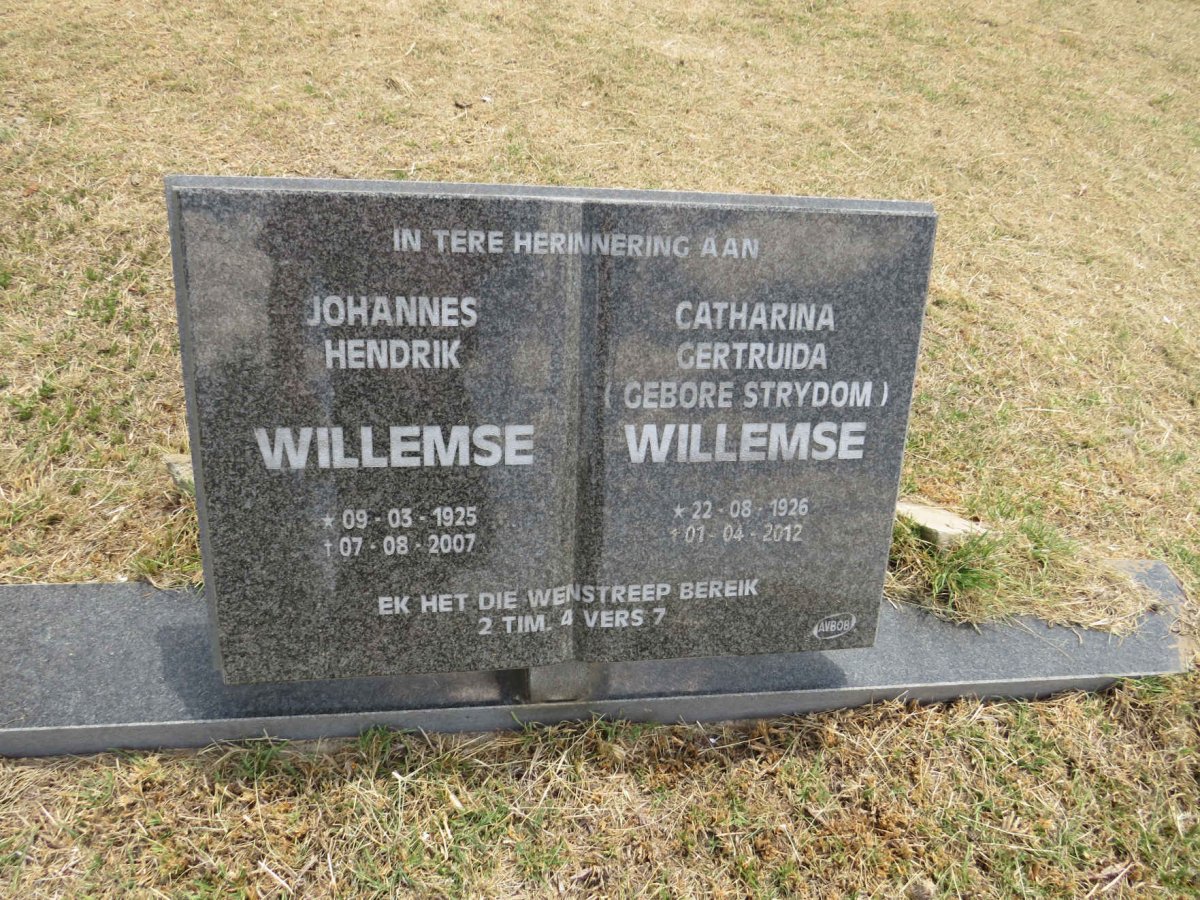 WILLEMSE Johannes Hendrik 1925-2007 & Catharina Gertruida STRYDOM 1926-2012