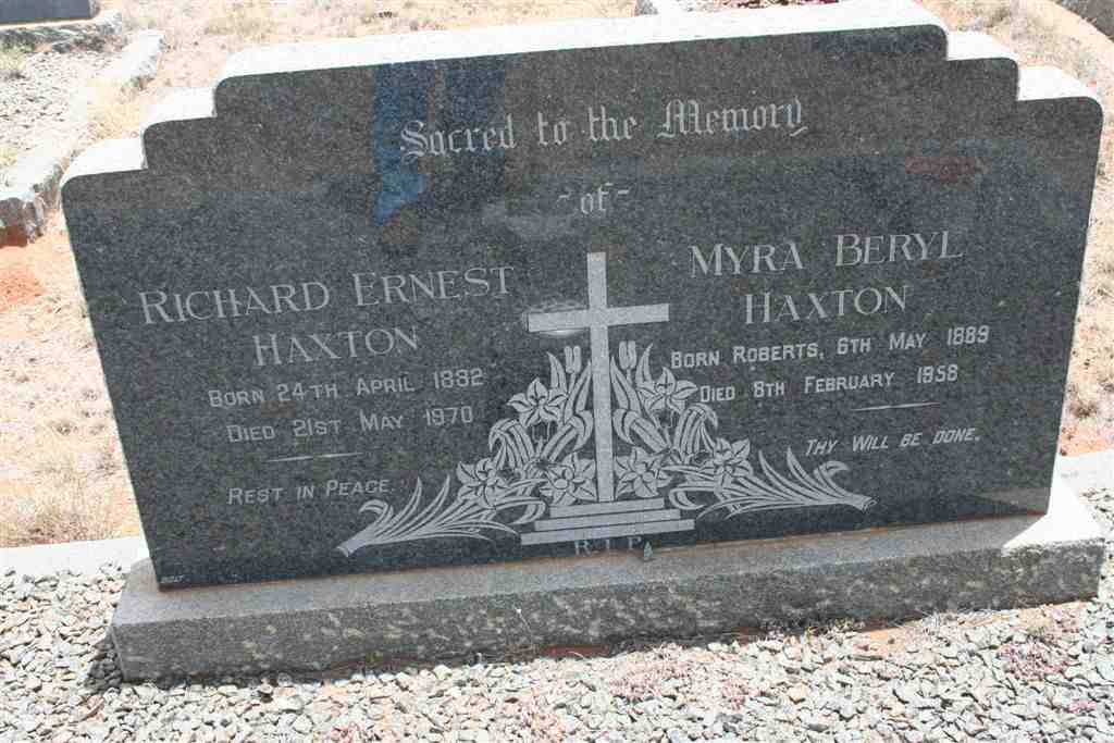 HAXTON Richard Ernest 1882-1970 &amp; Myra Beryl ROBERTS 1889-1958