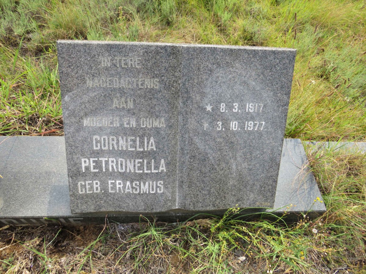 FOURIE Jacobus Johannes Lafras 1917-1977 & Cornelia Petronella ERASMUS 1917-1977 _3
