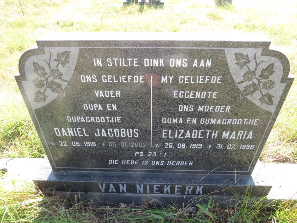 NIEKERK Daniel Jacobus, van 1918-2002 & Elizabeth Maria 1919-1996