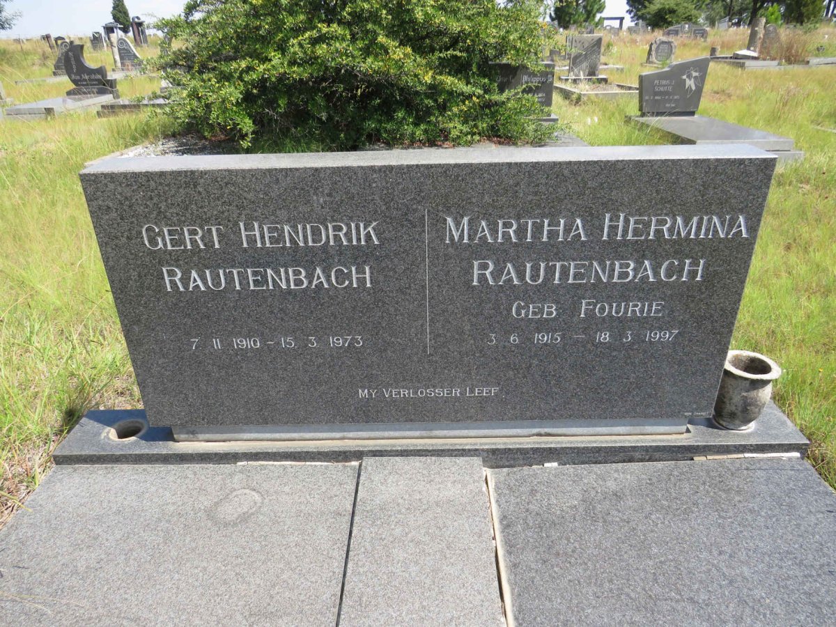 RAUTENBACH Gert Hendrik 1910-1973 & Martha Hermina FOURIE 1915-1997