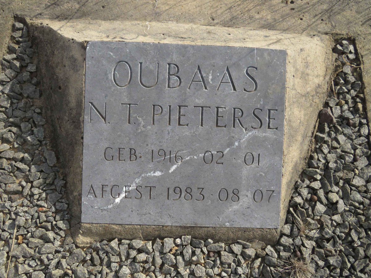 PIETERSE N.T. 1916-1983