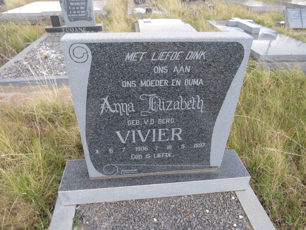 VIVIER Anna Elizabeth nee V.D. BERG 1906-1997